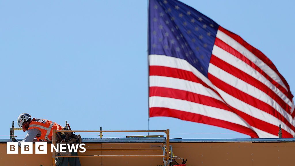 US jobs market sees sharp slowdown ahead of midterm elections