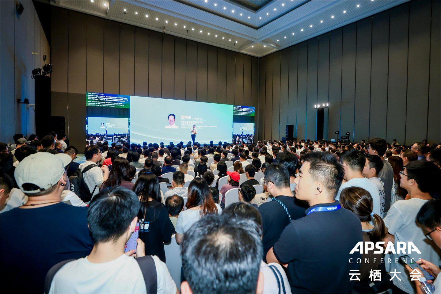 Agent 进入企业核心业务